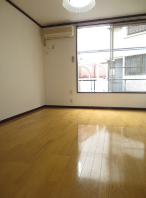 【居間・リビング】 | ドリームハイツ江原町A