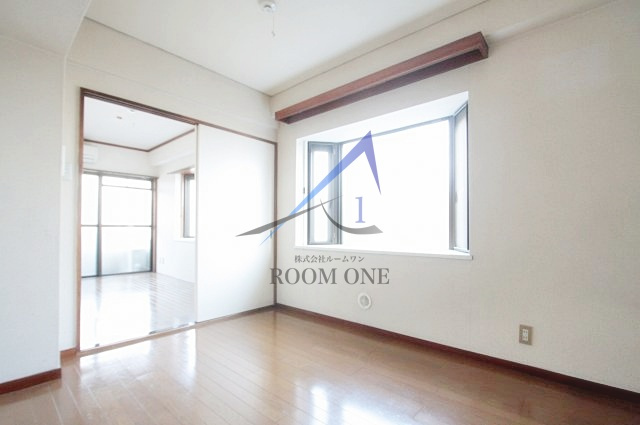 ワコーレ大塚の居間・リビング|洋室のお部屋です。