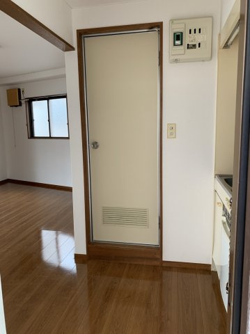 ゆったり過ごせるリビングです