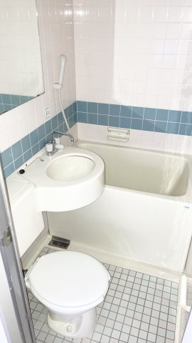 コンパクトで使いやすい洗面所