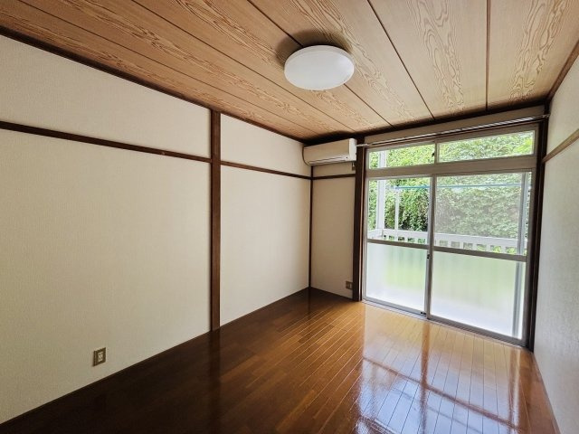 きれいな内装です