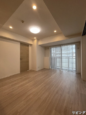 ファミール浅草雷門の居間・リビング