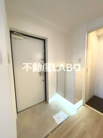 CITY SPIRE難波WESTⅡの玄関