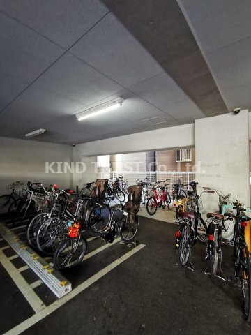 T‘s SQUARE天神橋のその他共用部分|屋根付き駐輪場です