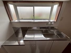 コンパクトなキッチンで掃除もラクラク