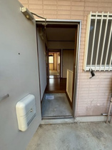 収納もある玄関です