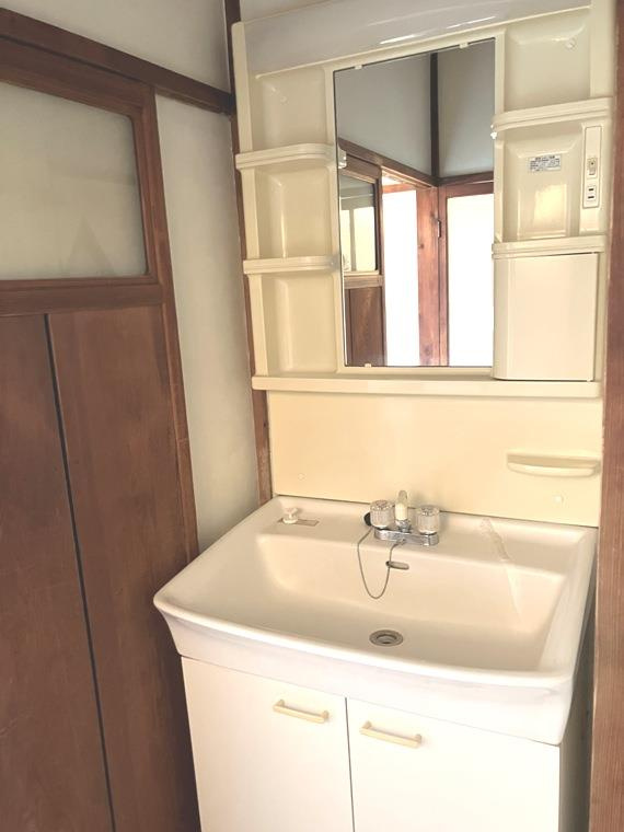 広い洗面スペース