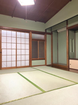 使い勝手のいい寝室です