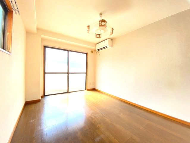 ゆったりとした居間です