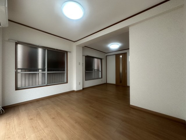 明るい室内です