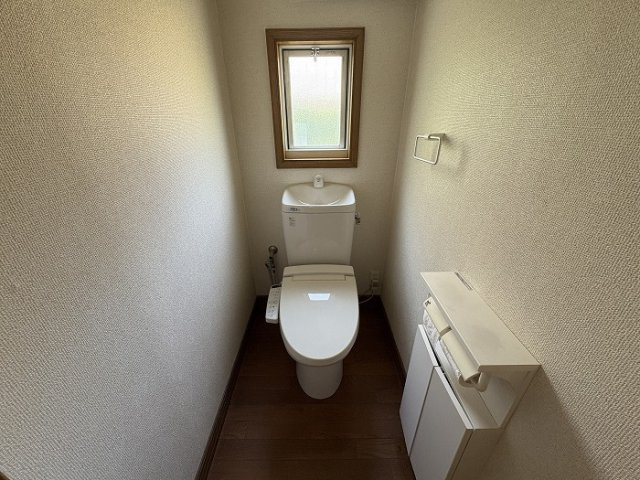 【仲介手数料無料／名古屋市名東区】名古屋市名東区上菅2丁目305-6　中古戸建のトイレ