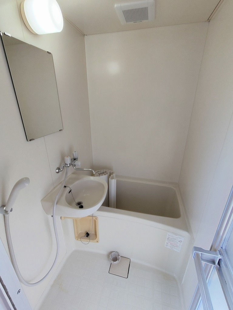 お風呂で日々の疲れを落としましょう