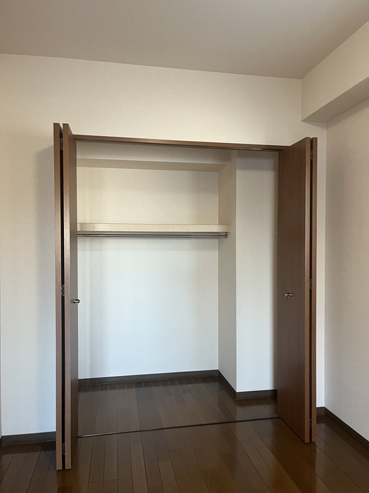 コンフォール空港通りの収納