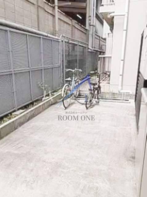 プラティーク鶴見