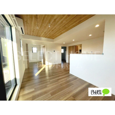 【居間・リビング】 | アンドテラス | 居間です