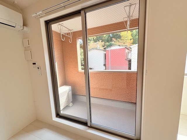 Ivy Field Ⅰ (アイヴィー フィールド ワン)の内装|ベランダ