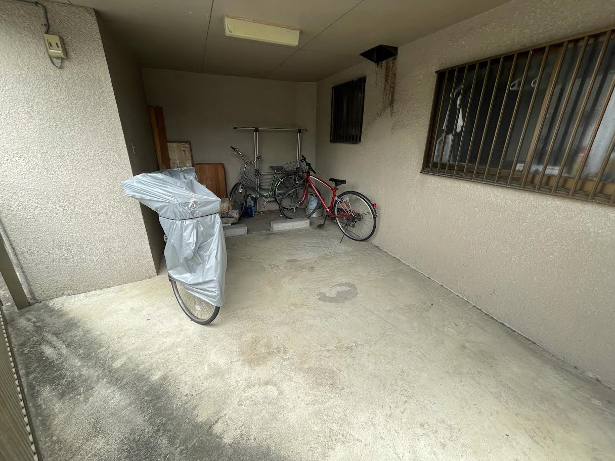 毎日通るエントランスはこのようになっています