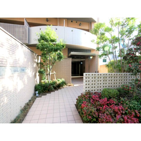 グレースTMのエントランス