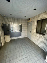 ゆとりのあるエントランスです