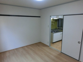 使い勝手のいい洋室です