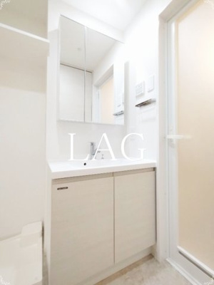 【洗面所】 | クレイシア両国ルクール | 独立洗面台です。