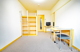 内装は落ち着いています