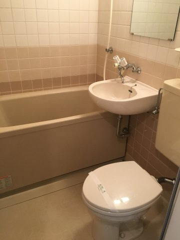 お風呂で日々の疲れを落としましょう