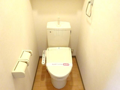 【トイレ】 | エルピスⅡ | 温水洗浄機能付き暖房便座