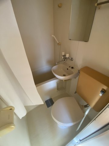 コンパクトで使いやすいお風呂です