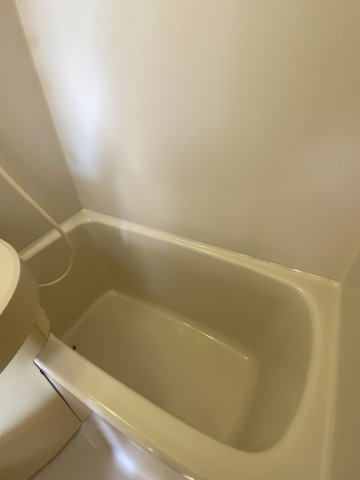 落ち着いた空間のお風呂です