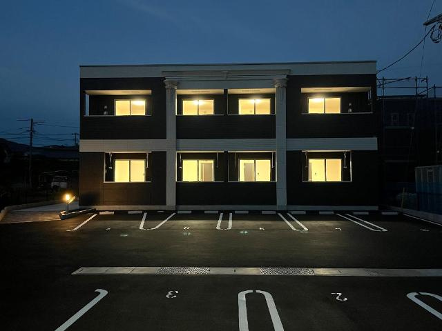 ガーデンハイム・桜木の外観|外観写真（夜）