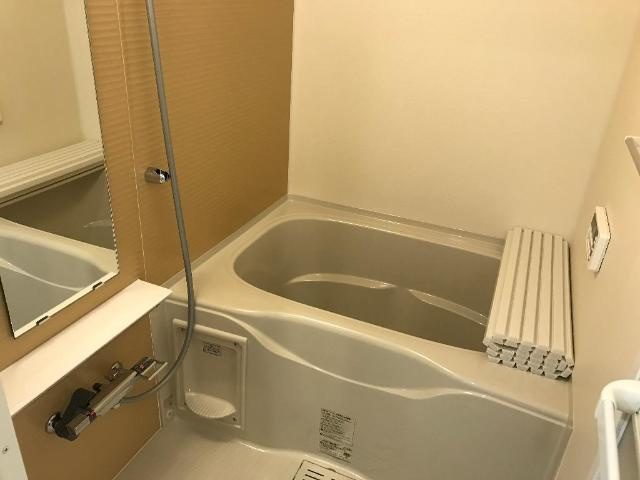 ガーデンハイム・桜木の浴室|バス