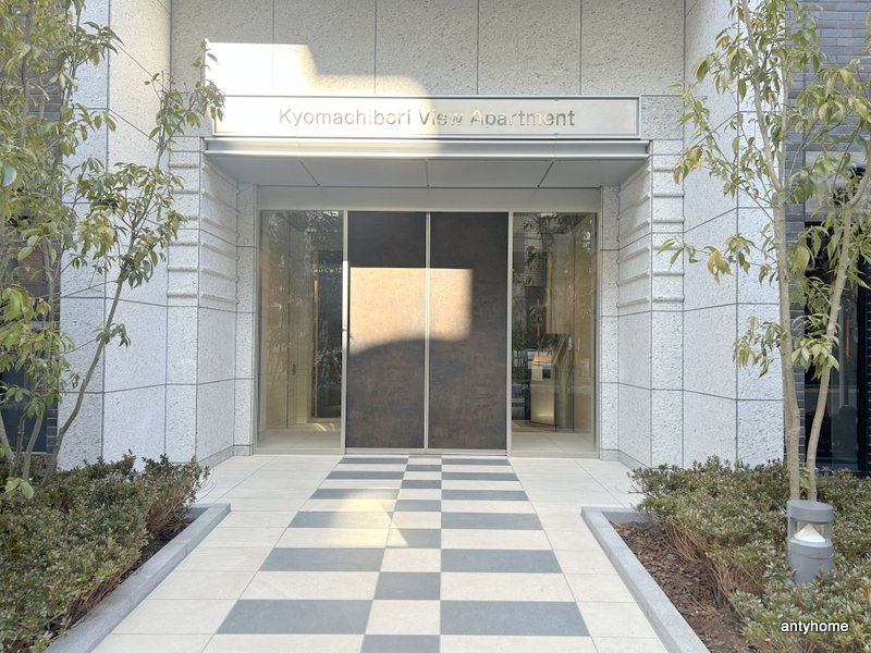 京町堀ビューアパートメント　仲介手数料無料のエントランス