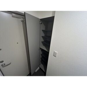 【玄関】 | エステイトN湊