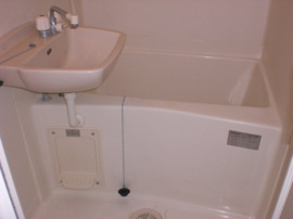 落ち着いた空間のお風呂です