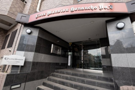 毎日通るエントランスはこのようになっています