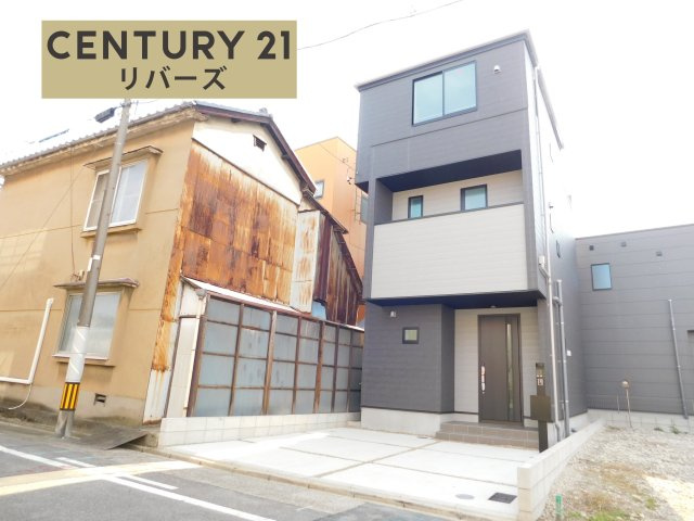 名古屋市西区児玉２丁目の新築一戸建の外観|☆限定１棟☆　　新価格！！いつでも見学出来ます♪（お問合せ当日、平日、水曜、夜間でもＯＫ）　「浄心」駅徒歩８分♪　駐車並列２台ＯＫ　床暖房・食洗機など設備充実♪　都市近郊で生活しやすい環境♪