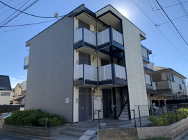 落ち着いた雰囲気の外観です