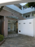 ゆとりのあるエントランスです