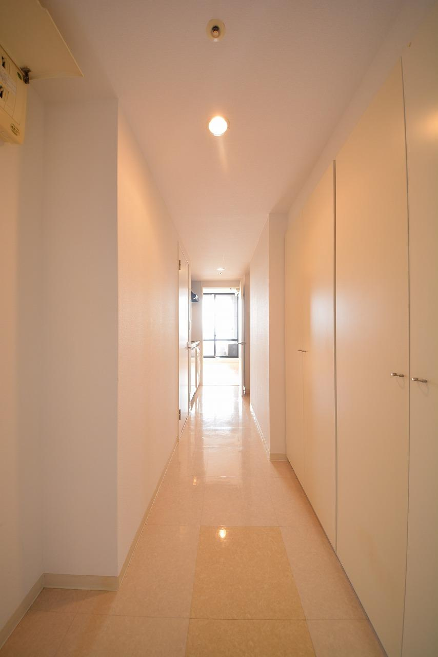 メゾン・ド・ヴィレ大阪城公園前の玄関|メゾン・ド・ヴィレ大阪城公園前　玄関スペース