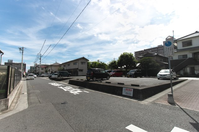 住吉泰輔駐車場