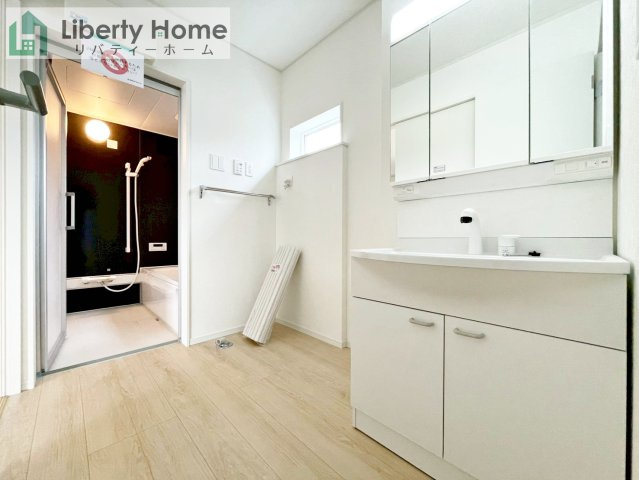 ひたちなか市平磯遠原町第2　新築戸建　1号棟のキッチン|(1号棟)同仕様・同形状写真