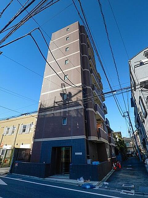 新宿区西落合１丁目の賃貸マンションの外観