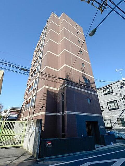 新宿区西落合１丁目の賃貸マンションの外観