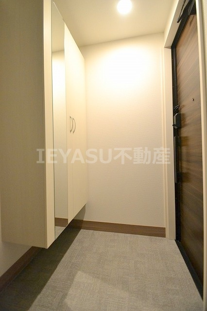 ヴェール高須の玄関