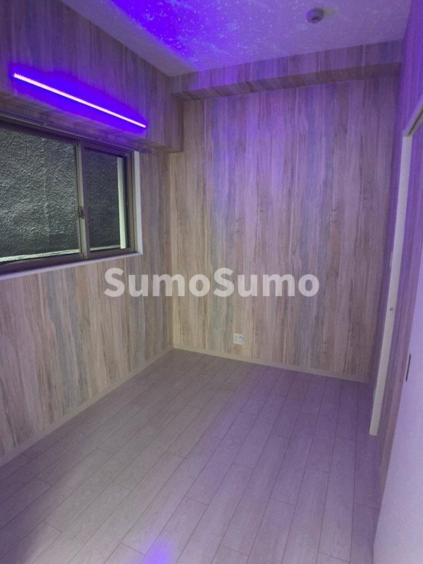 メゾニティ・クイーン阿波座の寝室