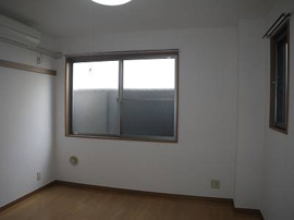 ゆったりした洋室です