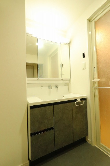 OH Ohashi BLD.の居間・リビング