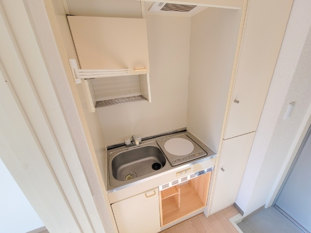 シティパレス生駒東松ヶ丘P-2のキッチン