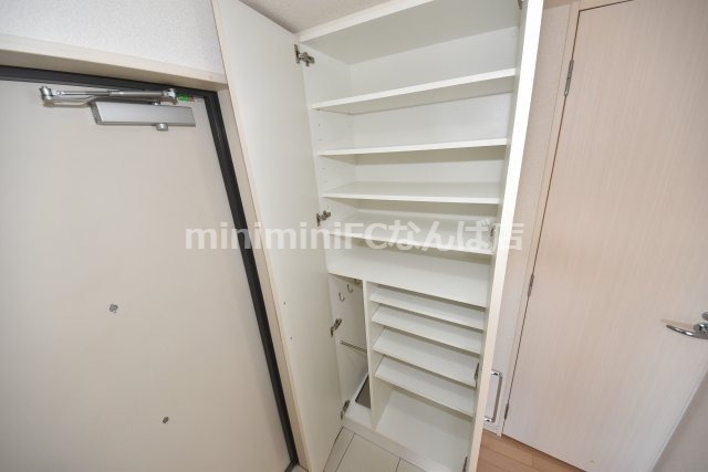 エステムプラザ難波ＷＥＳＴリバークロス